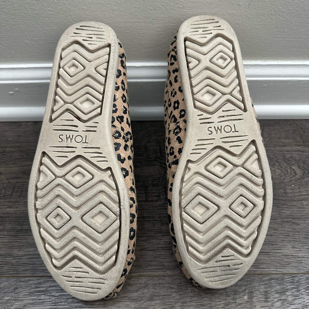 TOMS Alpargata Slip-on Leopard Print Size 8 - Picture 2 of 5